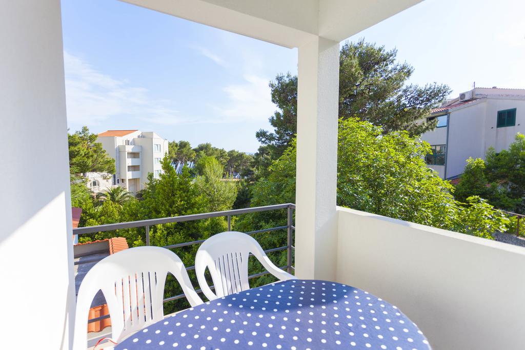 Meri Apartments - Puharic Makarska Bagian luar foto