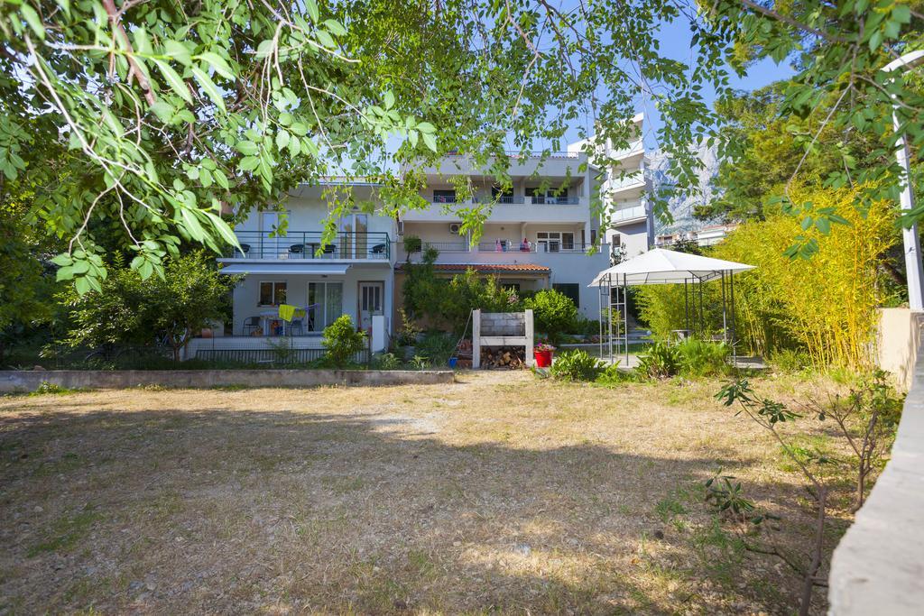 Meri Apartments - Puharic Makarska Bagian luar foto