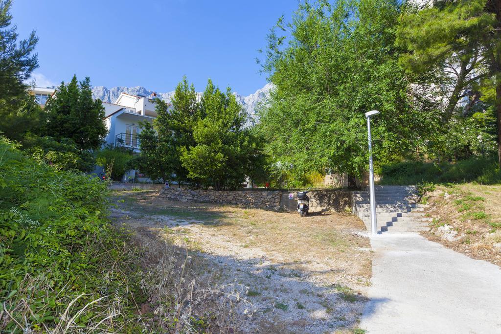Meri Apartments - Puharic Makarska Bagian luar foto