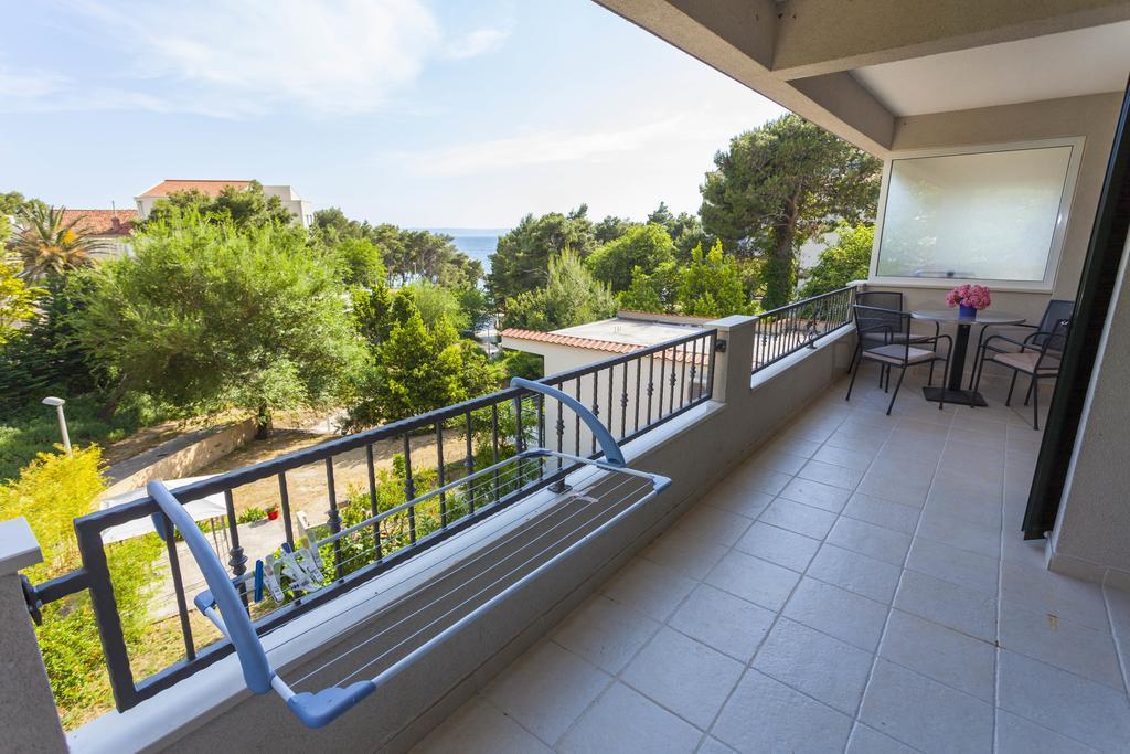 Meri Apartments - Puharic Makarska Bagian luar foto
