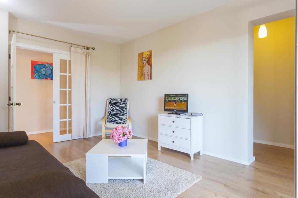 Meri Apartments - Puharic Makarska Ruang foto