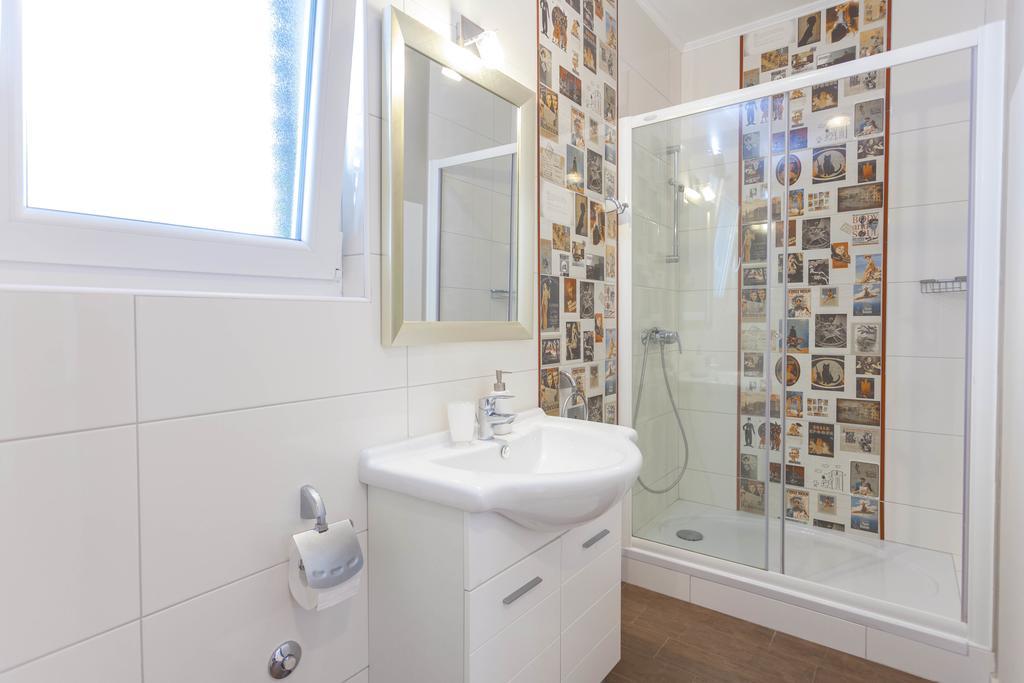 Meri Apartments - Puharic Makarska Bagian luar foto